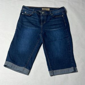 Bermuda short blue jean shorts